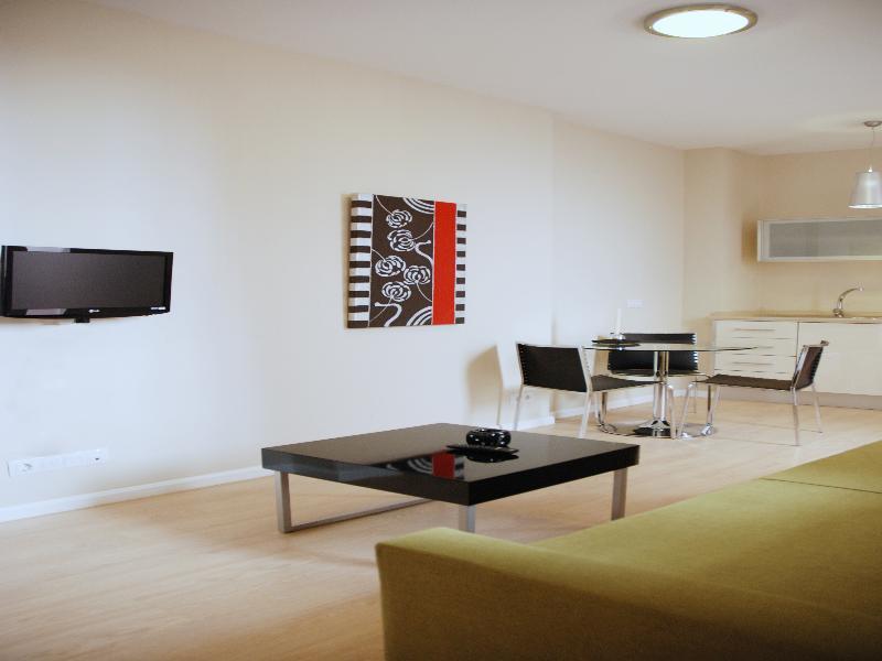 Metropolis Apartment *